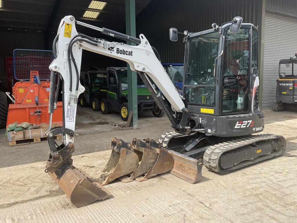 BOBCAT E27Z