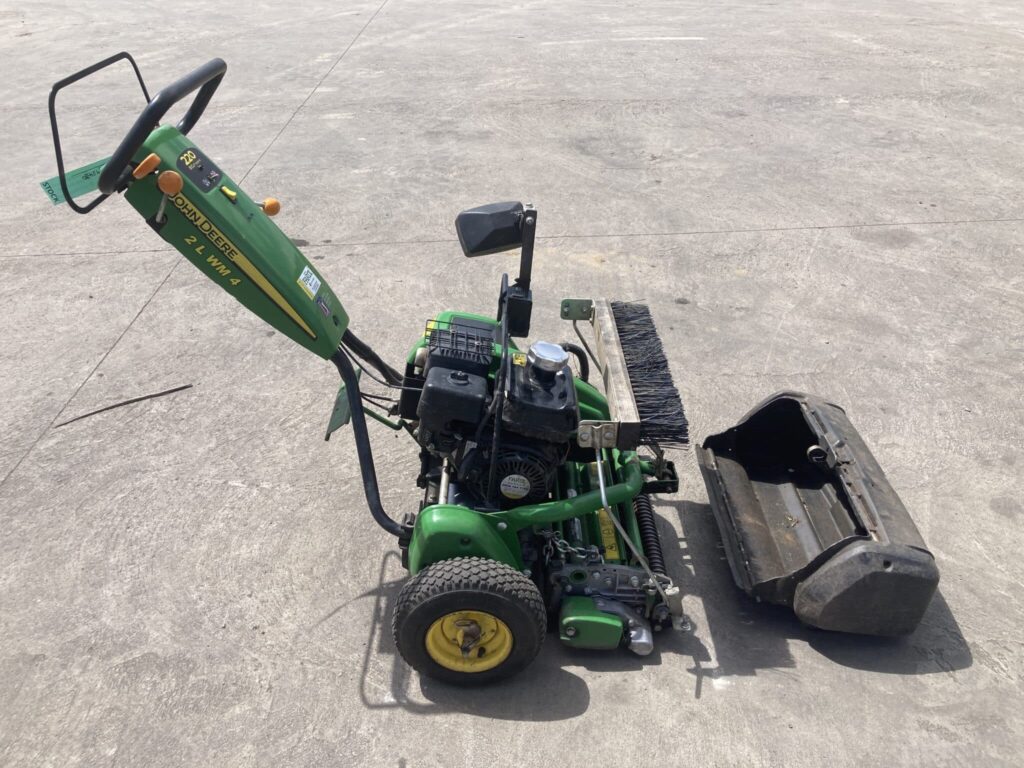 John Deere 220E walk behind greens mower