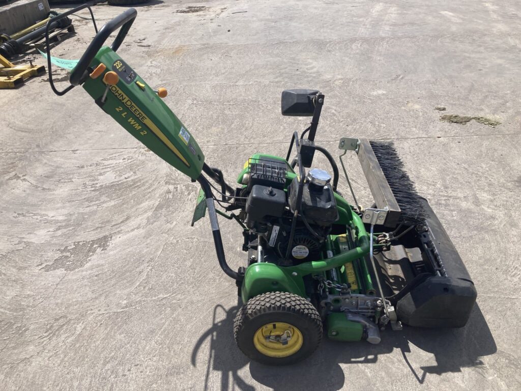 John Deere 220E walk behind greens mower