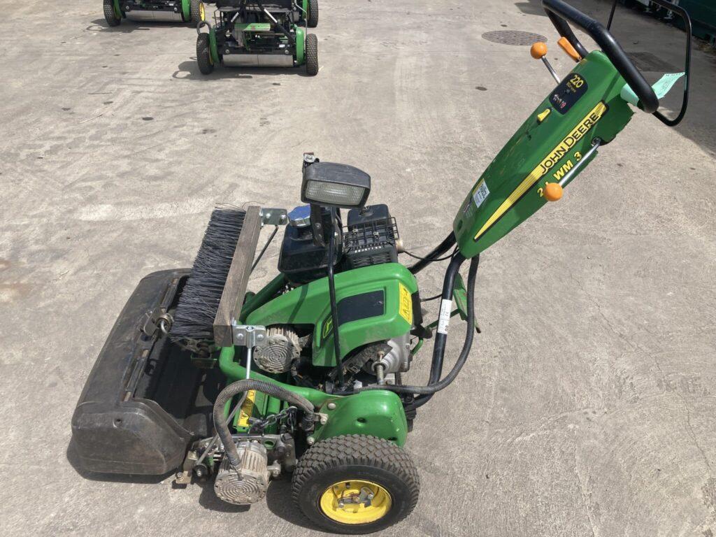 John Deere 220E walk behind greens mower