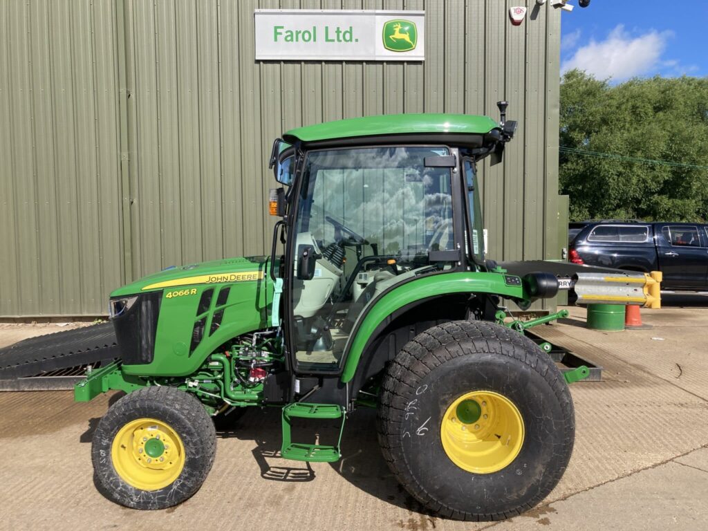 John Deere 4066R compact tractor