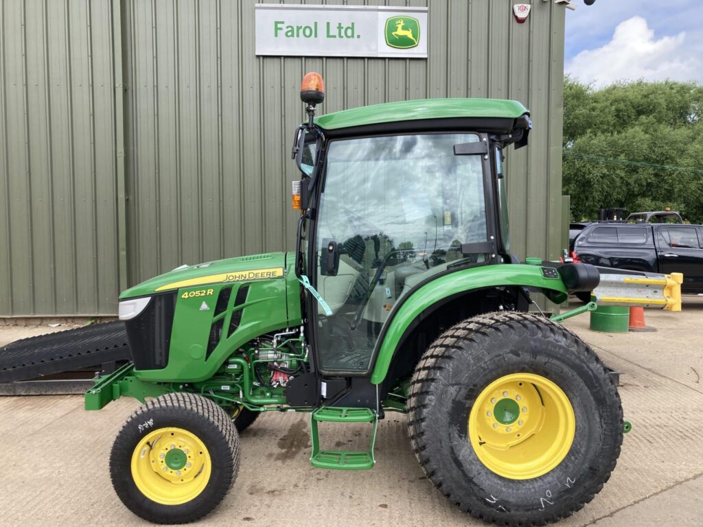 John Deere 4052R compact tractor