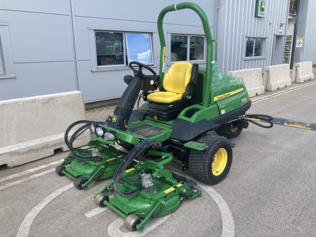 John Deere 7400A triple rotary mower