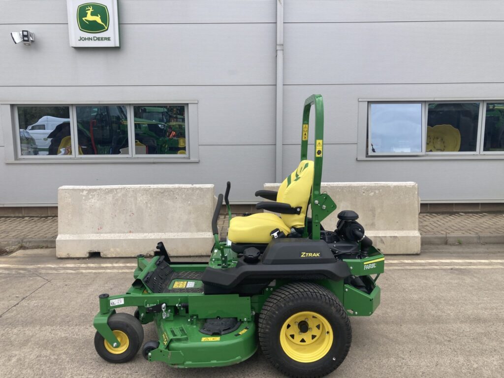 John Deere Z740R zero turn rotary mower