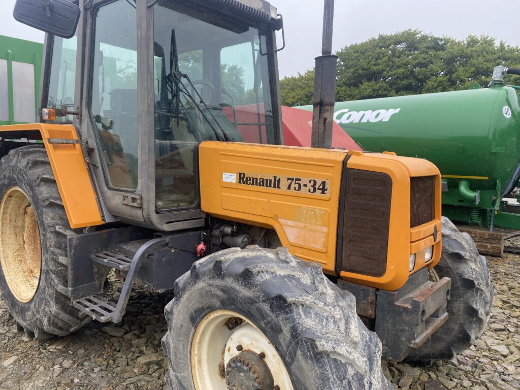 RENAULT 75-34 4WD TRACTOR NO VAT