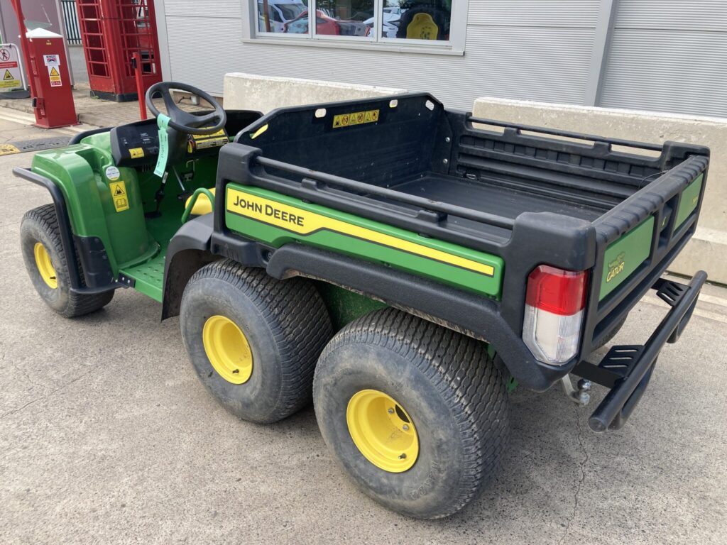 John Deere TH6x4 Gator