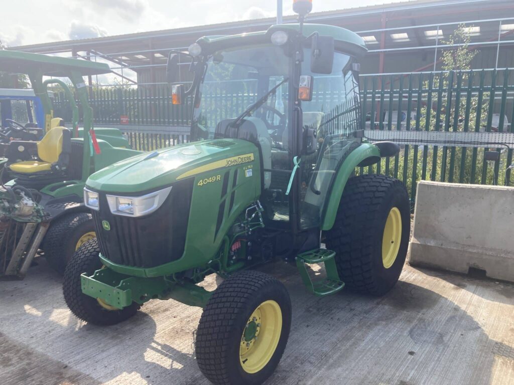 John Deere 4049R compact tractor