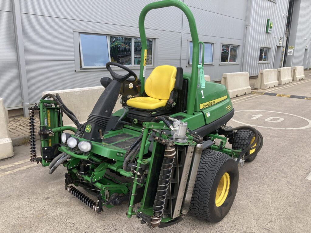 John Deere 7700A Fairway Mower