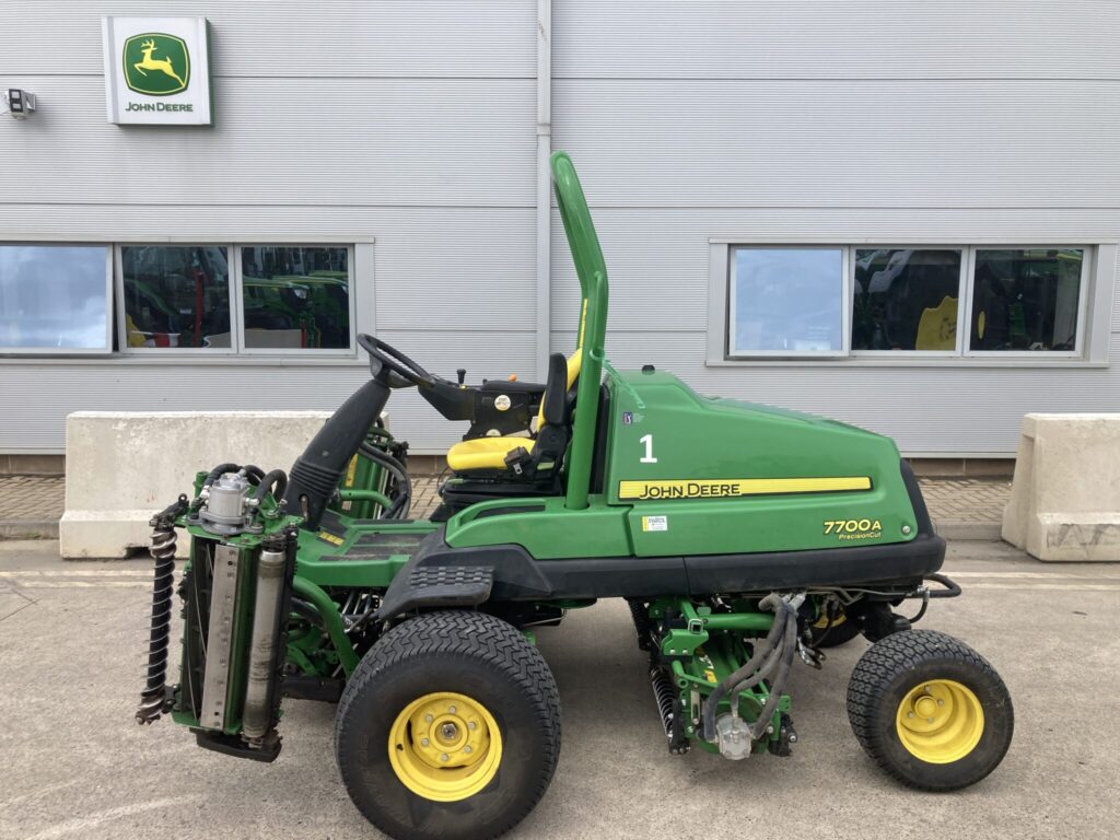 John Deere 7700A Fairway Mower