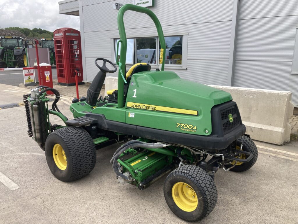 John Deere 7700A Fairway Mower