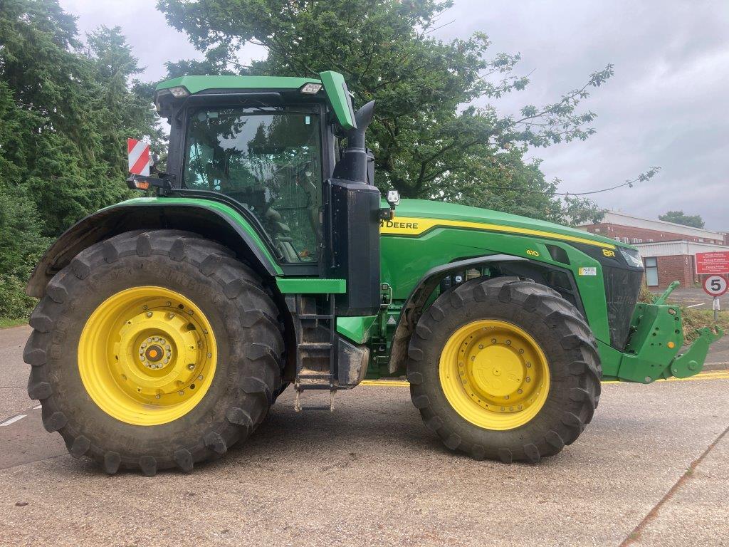 John Deere 8R 410