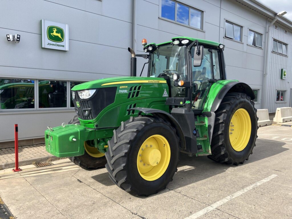 John Deere 6155M