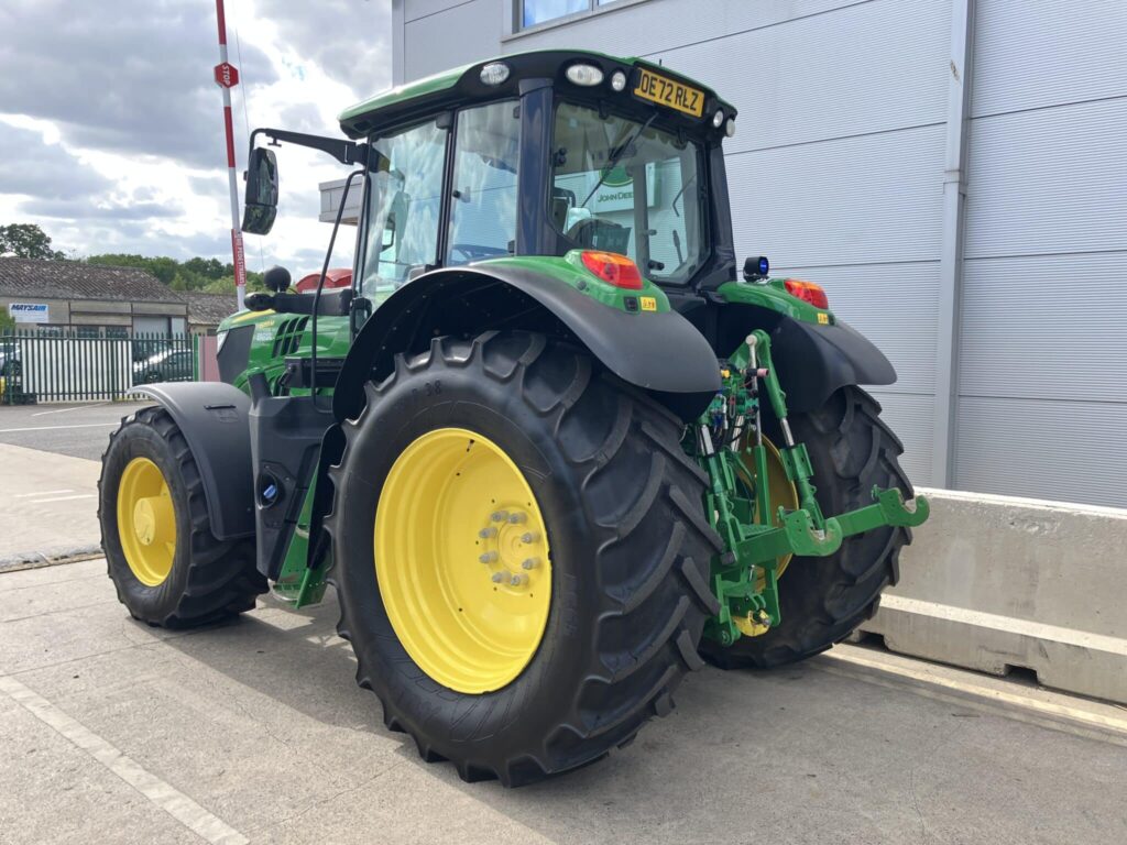 John Deere 6155M