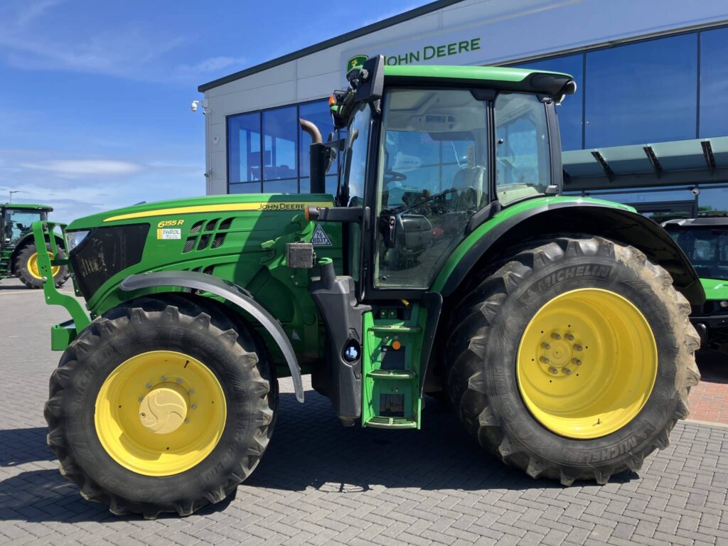 John Deere 6155R