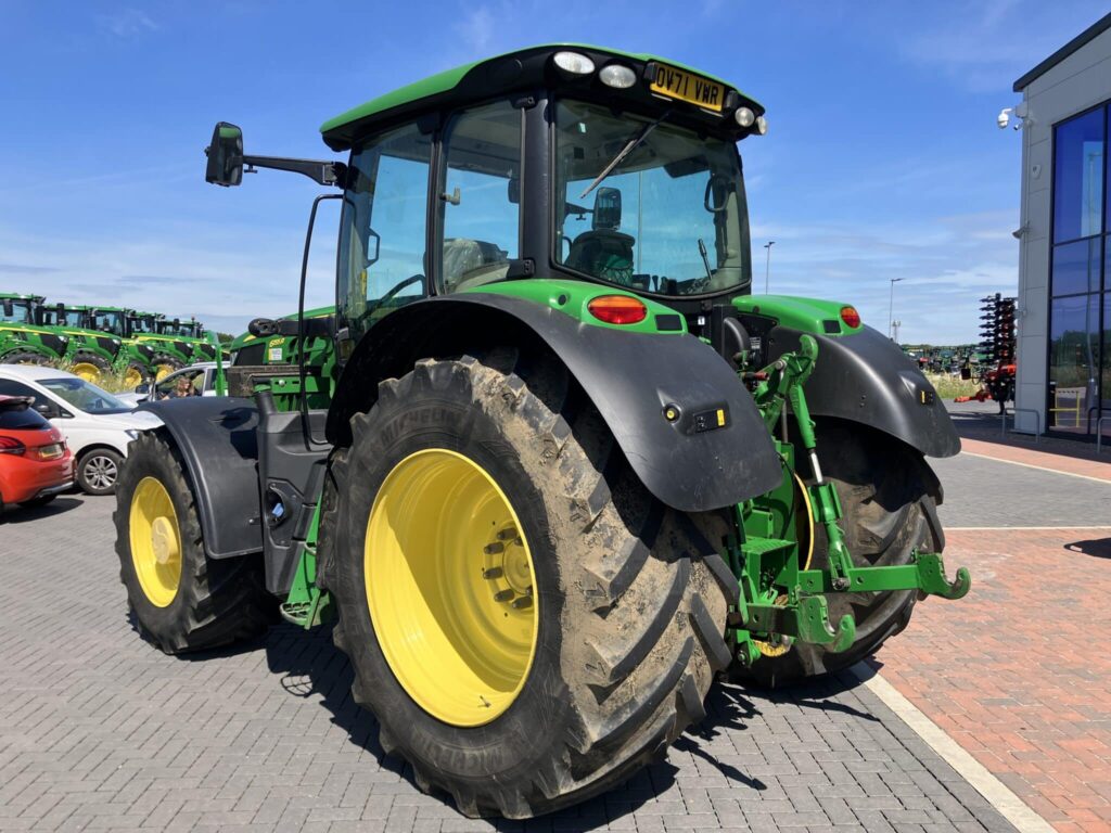 John Deere 6155R