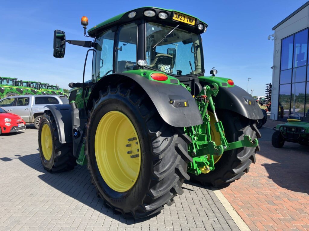 John Deere 6R 185