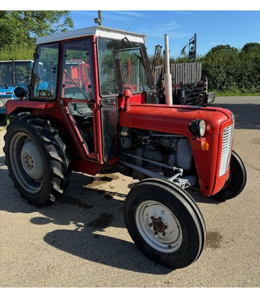 IMT 539 Tractor