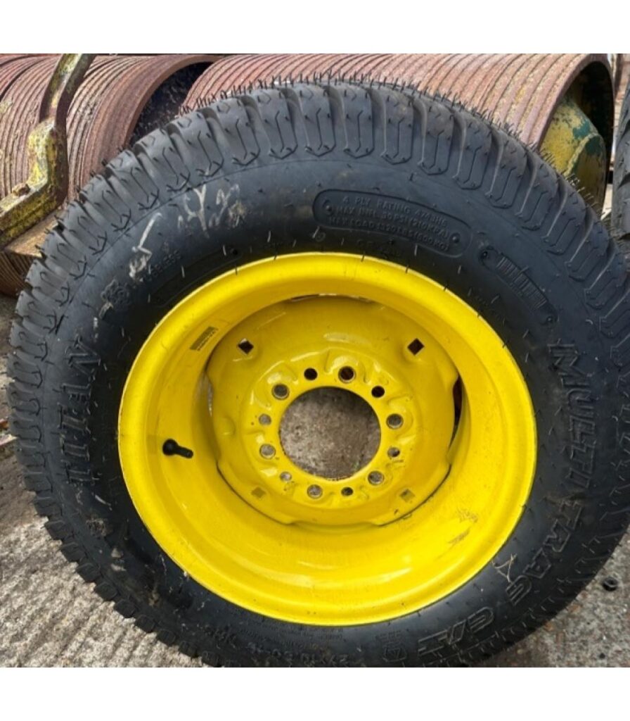 John Deere 6 Stud Wheel