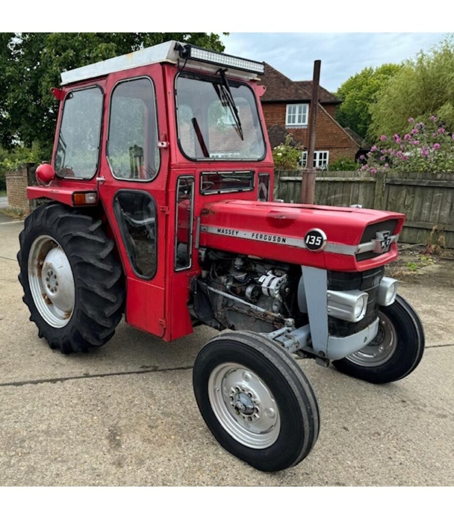 Massey Ferguson 135 Tractor