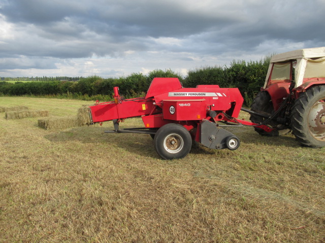 Massey Ferguson 1840 in-line conventional baler