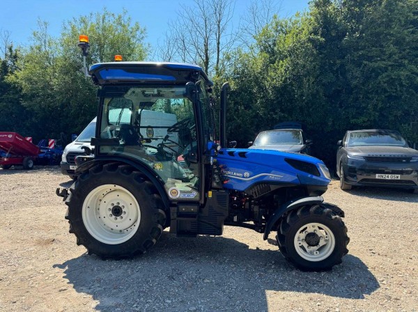 NEW HOLLAND T4.90 N