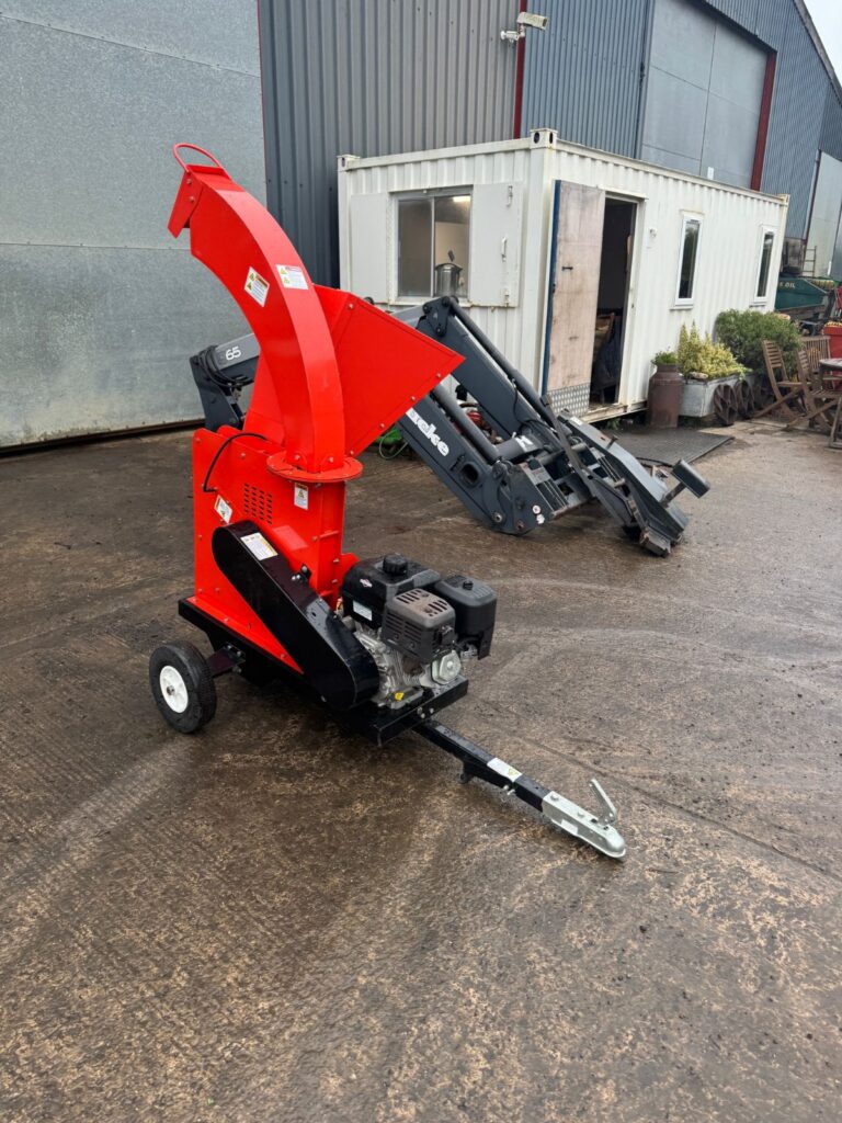 C600 WOODCHIPPER C/W ENGINE