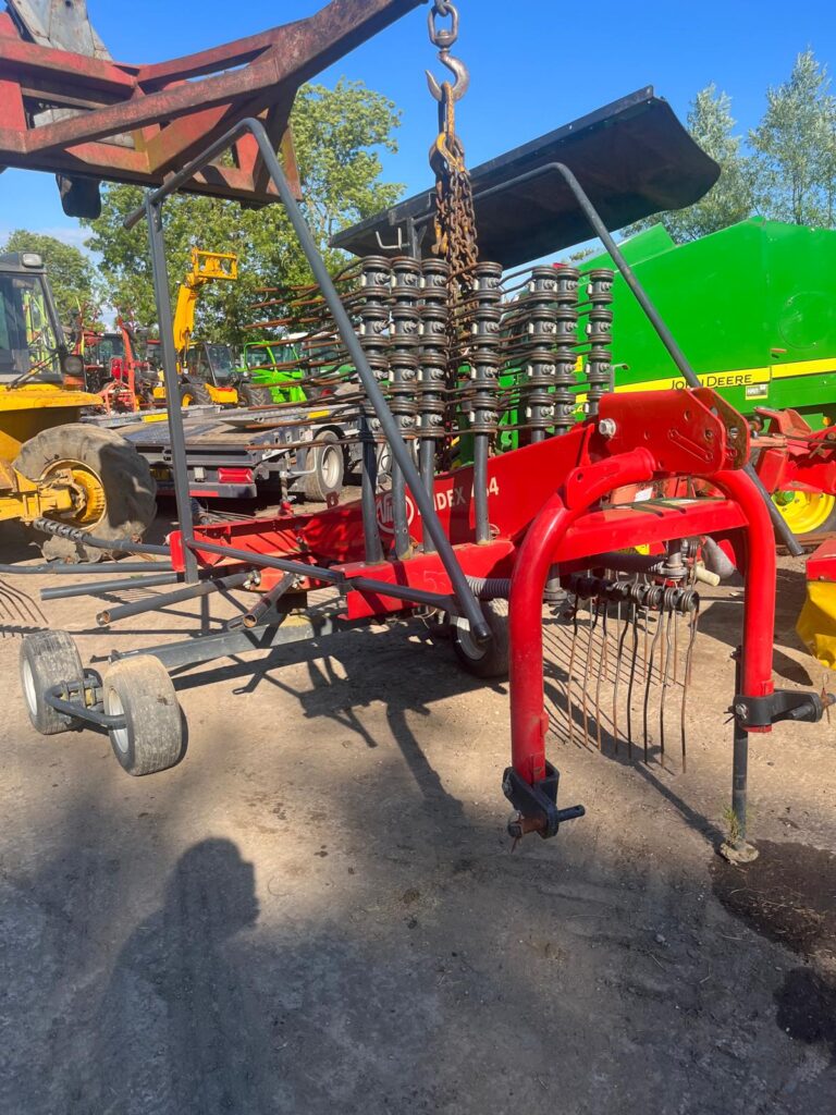 VICON ANDEX 434 SINGLE ROTOR RAKE