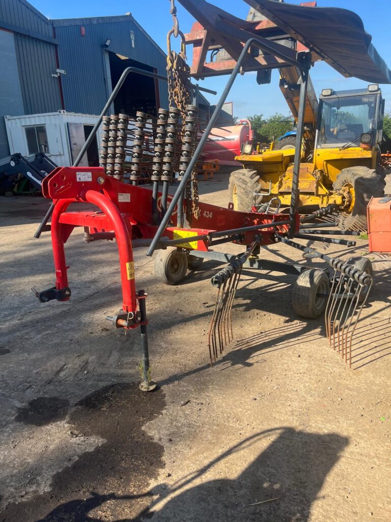 VICON ANDEX 434 SINGLE ROTOR RAKE