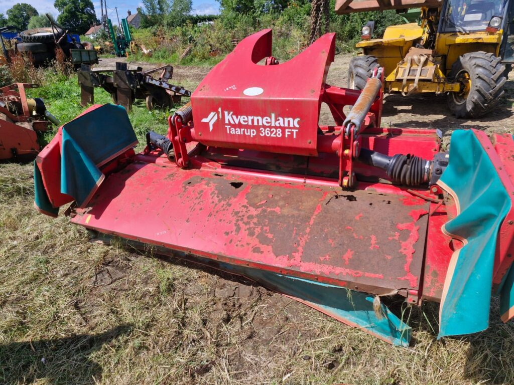 KVERNELAND 3628 FRONT MOWER