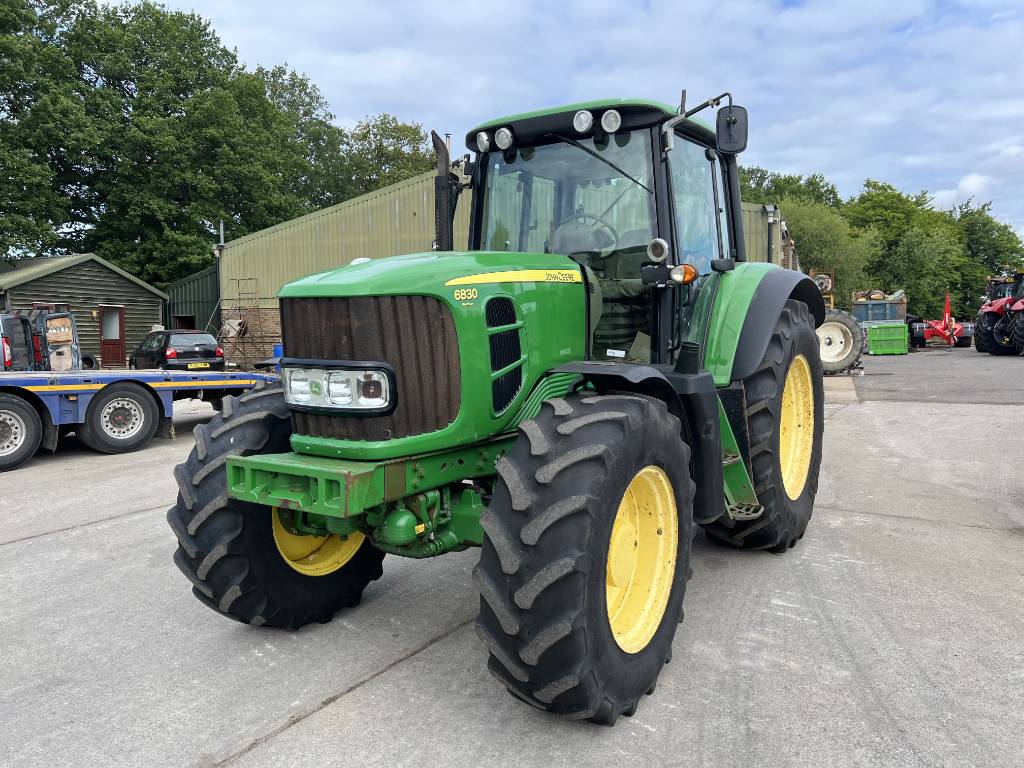 JOHN DEERE 6830 PREMIUM