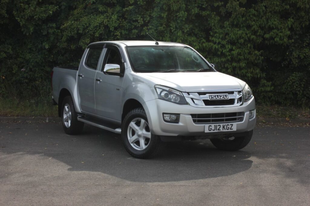 ISUZU D-MAX 2012 (12)