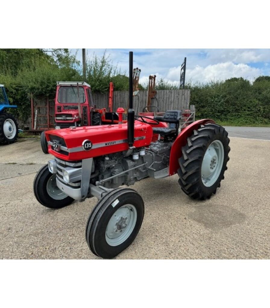 Massey Ferguson 135 Tractor