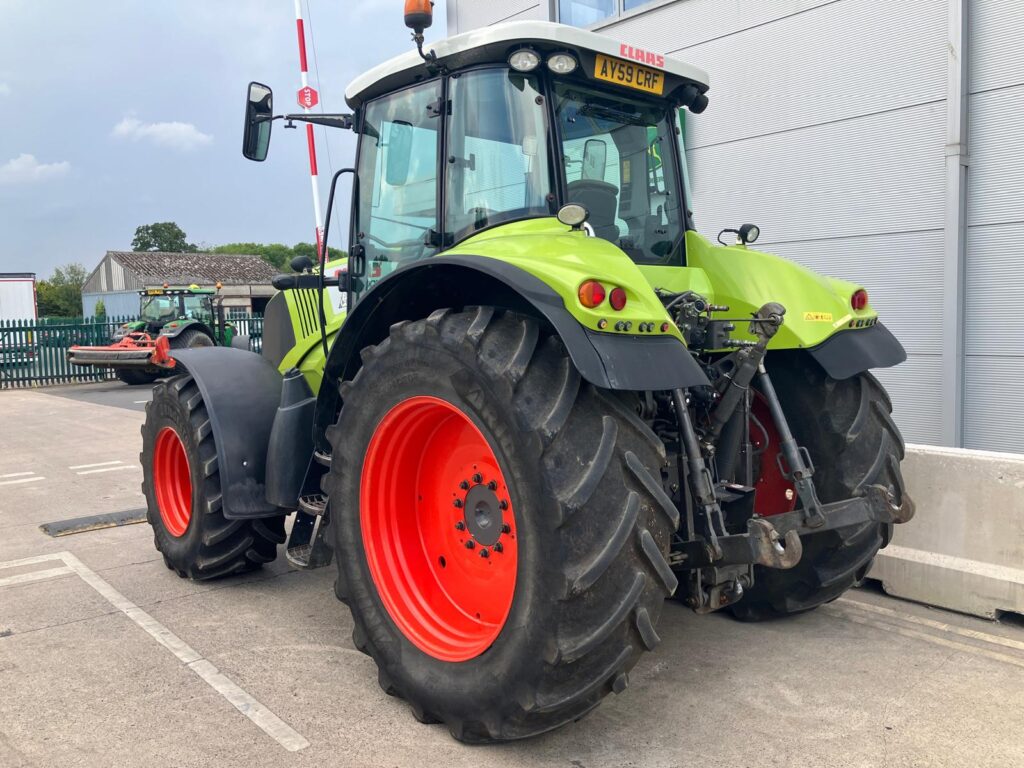 Claas Axion 850