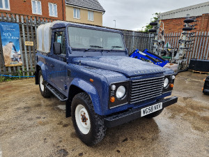 LAND ROVER 90