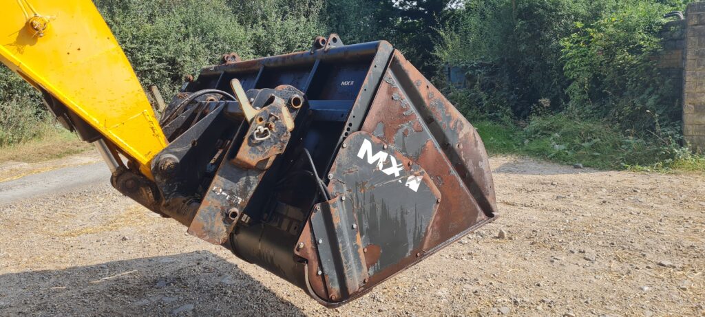 MX Auger Bucket for JCB Telehandler