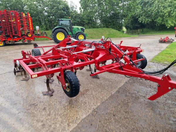 2012 Kongskilde Deltaflex 5M trailed cultivator