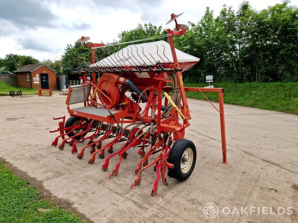 Lely Polymat 3m suffolk coulter drill