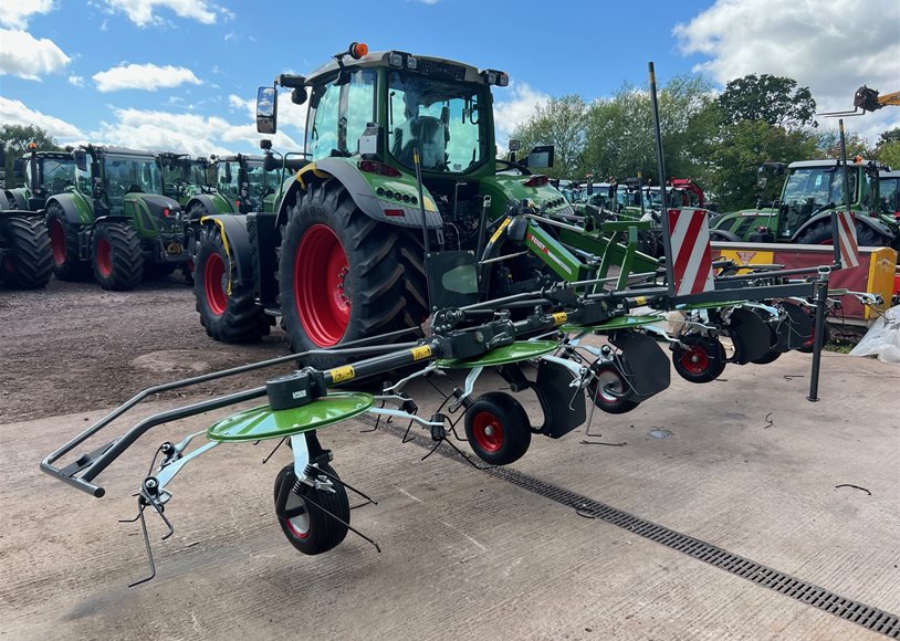 Fendt 770 Tedder