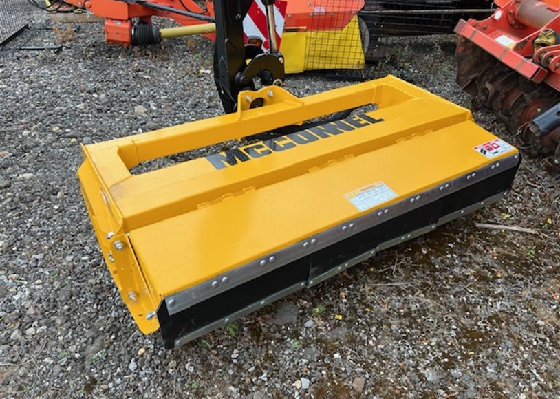 Mc Connell PA6567T Hedgecutter