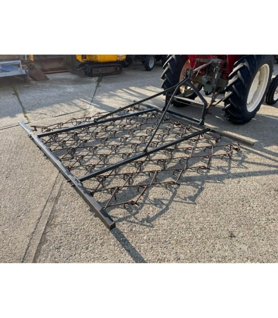 8ft Mounted Chain Harrow