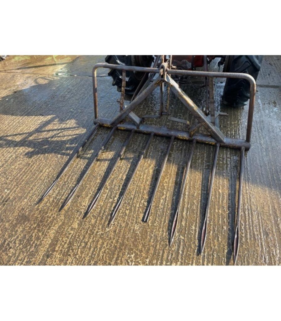 5ft Tipping Buck Rake