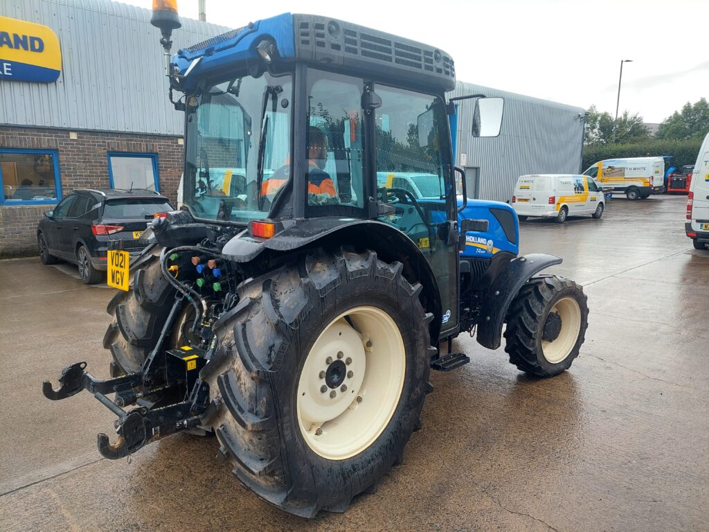 NEW HOLLAND T4.100F