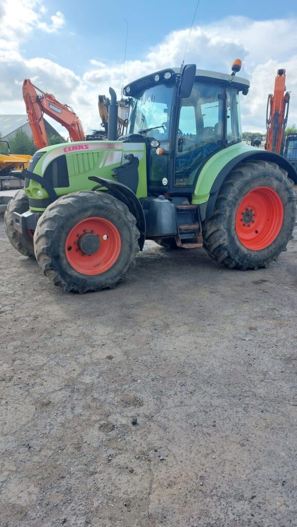 AS 640 TRACTOR