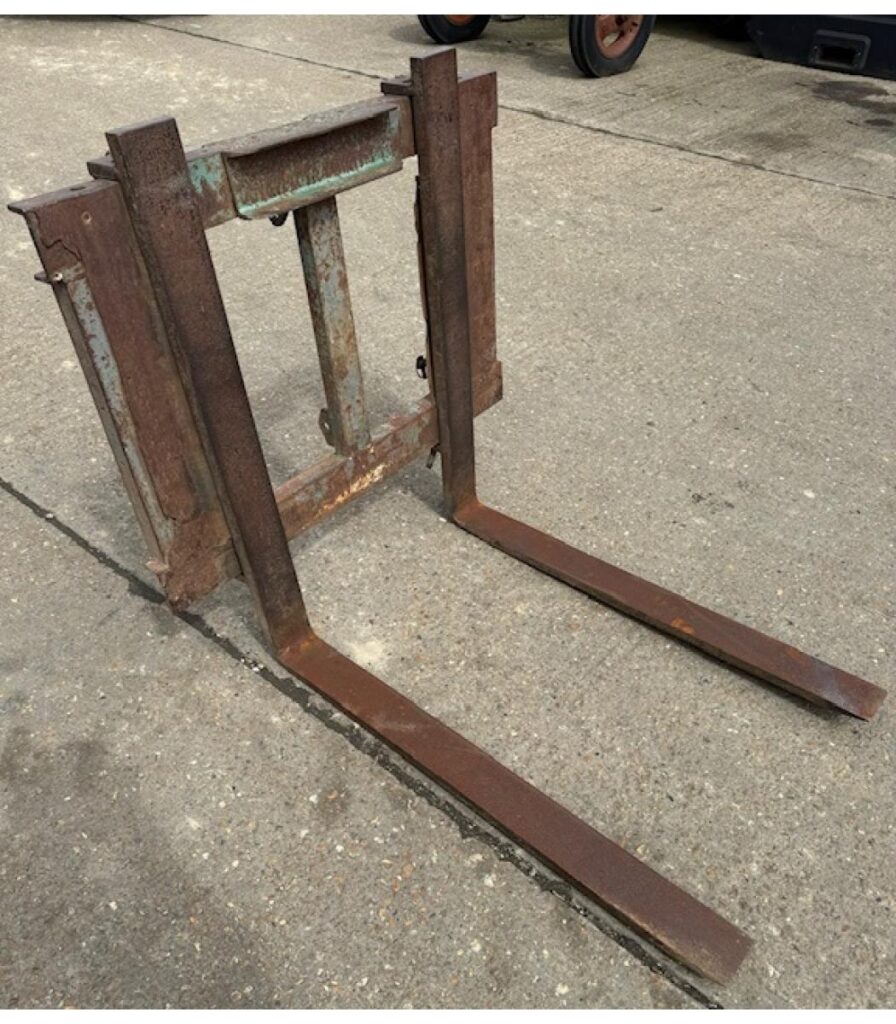 Ferguson Type Pallet Forks