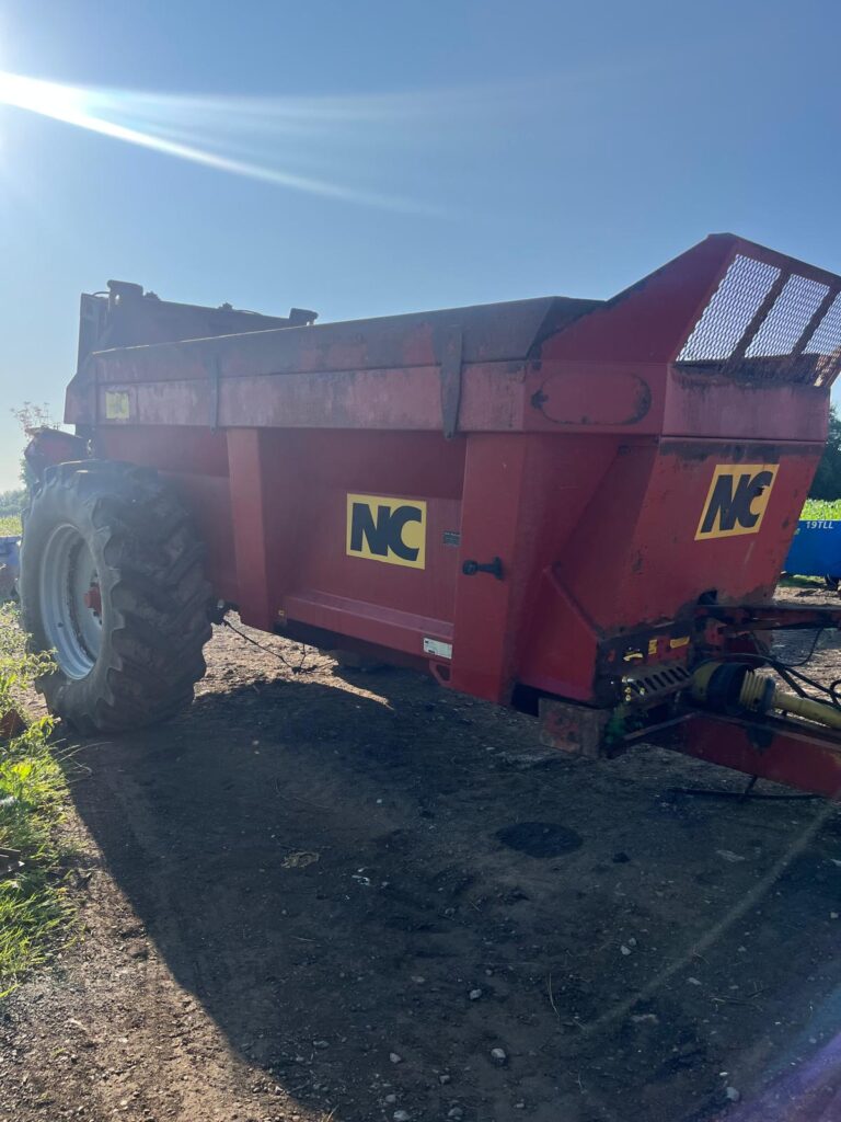 NC 10T REAR DISCHARGE DUNG SPREADER