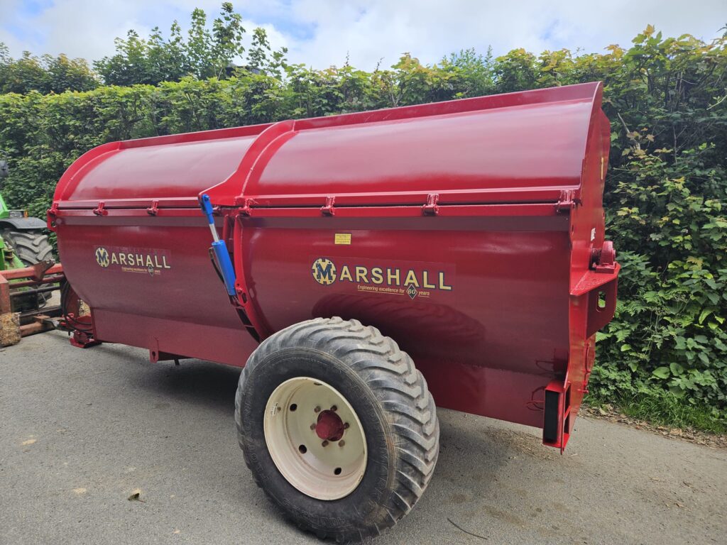 Marshall 90 Muck Spreader