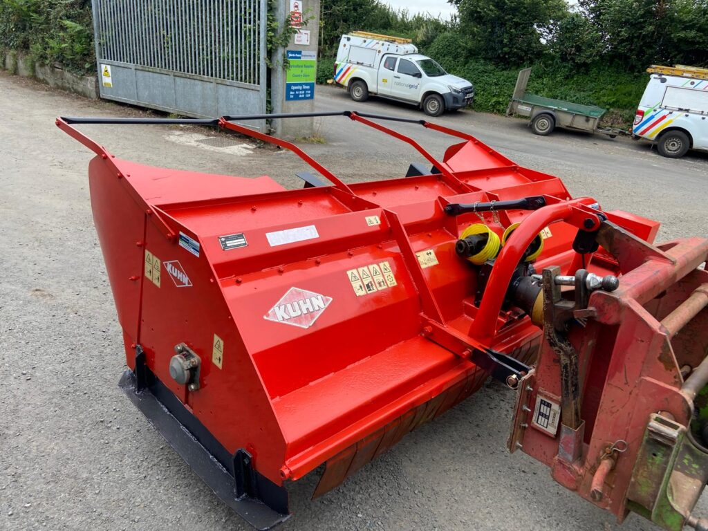 Kuhn BNG 270 Flail Mower