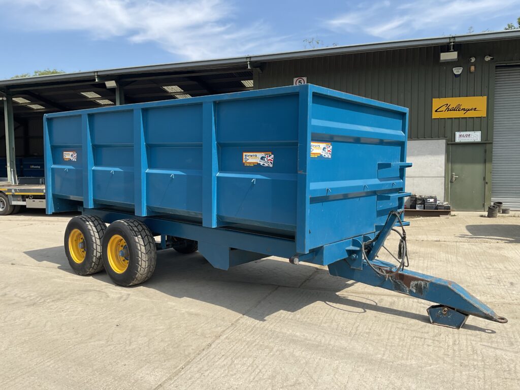 WARWICK GRAIN TRAILER