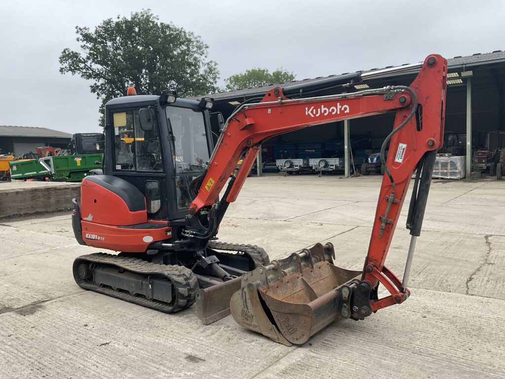 KUBOTA KX101