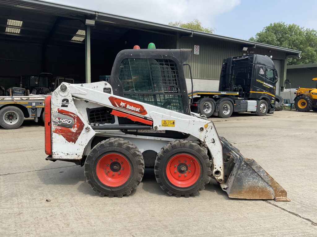 BOBCAT S450